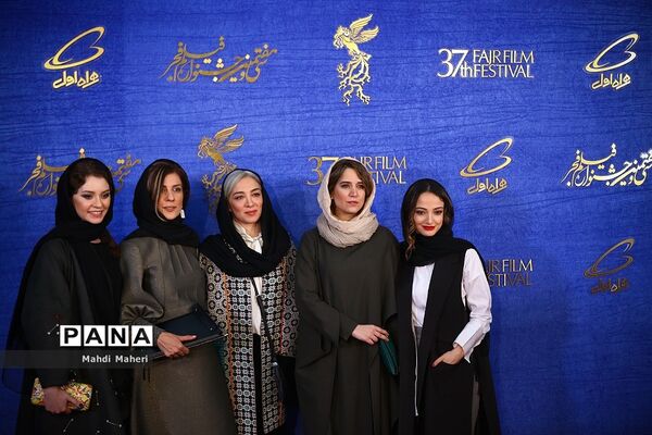 در حاشیه ششمین روز سی و هفتمین جشنواره فیلم فجر