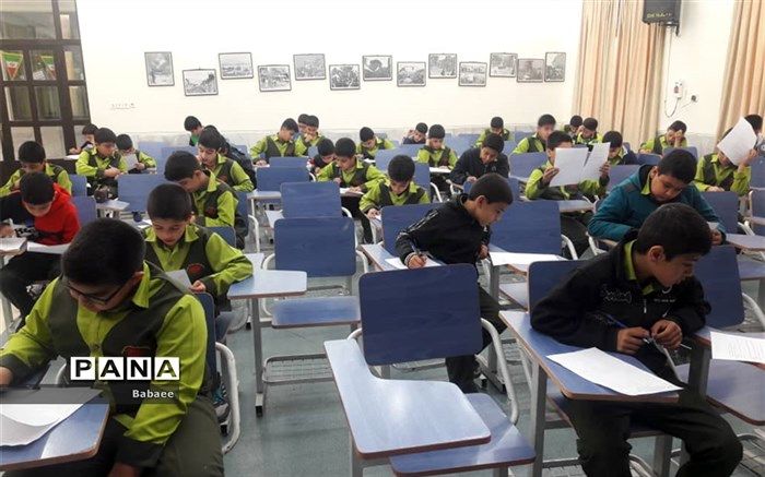 کتاب خوانی انسان را از تباهی محفوظ می دارد