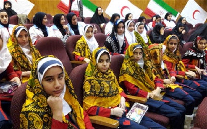 حضوراعضای کانون درهمایش هلال احمرلرستان