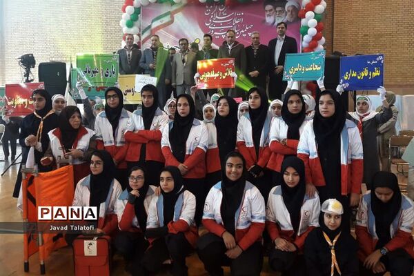 مانور یاوران انقلاب پیشتازان ناحیه 2 ری در چهلمین سالگرد انقلاب اسلامی