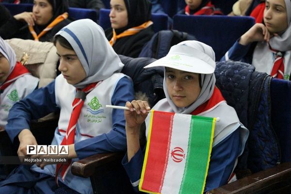 مانور تشکیلاتی پیشتازان خراسان رضوی با عنوان «یاوران انقلاب، رهروان ولایت» - 1