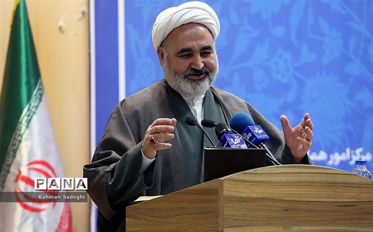 عسگری: اجرای طرح رتبه‌بندی و تحقق سند تحول نیازمند حمایت فراقوه‌ای است