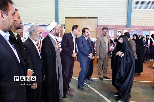 همایش بزرگ یاوران انقلاب