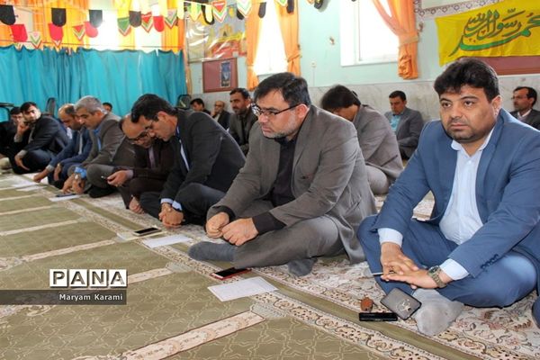 ویژه برنامه دهه فجر فاطمی در اداره کل آموزش و پرورش استان بوشهر