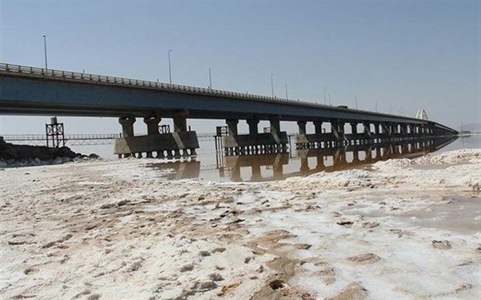 حجم آب دریاچه ارومیه 670 میلیون مترمکعب افزایش یافت