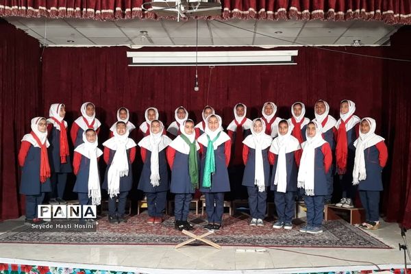 افتتاحیه سی و هفتمین دوره مسابقات سرود در گله‌دار