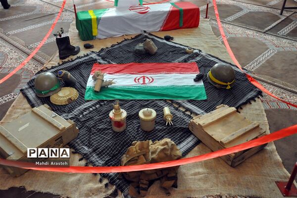 زیباسازی هنرستان البرز با تشکیل مدرسه انقلاب