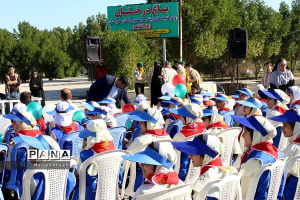 همایش ۷۰۰نفری یاوران انقلاب سازمان دانش‌آموزی ناحیه ۴ اهواز