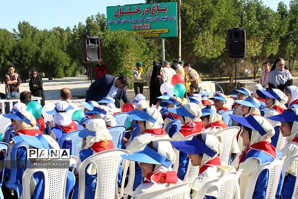همایش ۷۰۰نفری یاوران انقلاب سازمان دانش‌آموزی ناحیه ۴ اهواز