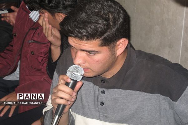 برگزاری مراسم عزاداری هنرجویان هنرستان خلیج فارس به‌مناسبت شهادت حضرت زهرا (س)