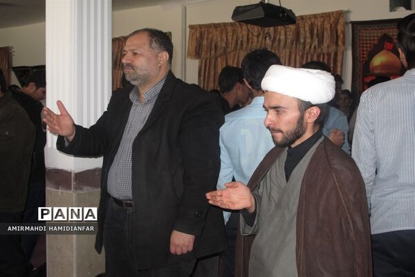 برگزاری مراسم عزاداری هنرجویان هنرستان خلیج فارس به‌مناسبت شهادت حضرت زهرا (س)