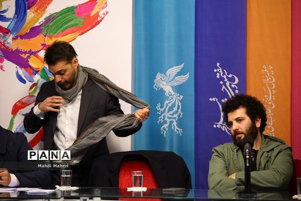 نشست‌های پرسش و پاسخ فیلم‌های  هشتمین روز سی و هفتمین جشنواره فیلم فجر