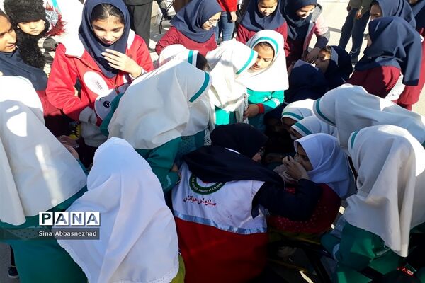 کاروان سلامت هلال احمر روستای ابراهیم آباد پاکدشت