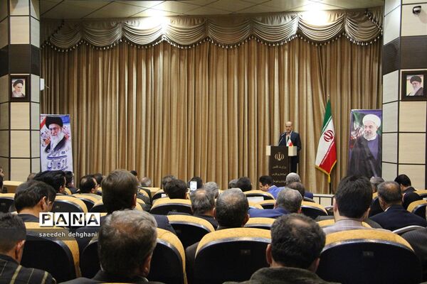 آیین تکریم و معارفه فرمانداران جدید و پیشین شیراز