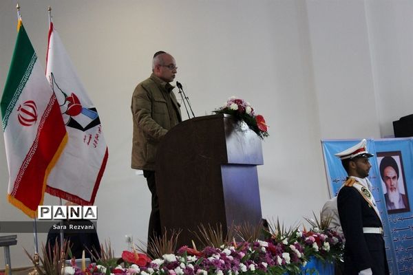 مراسم عطرافشانی و گلباران مزارشهدای ادیان توحیدی