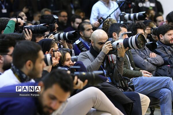 نشست‌های پرسش و پاسخ فیلم‌های نهمین روز سی و هفتمین جشنواره فیلم فجر