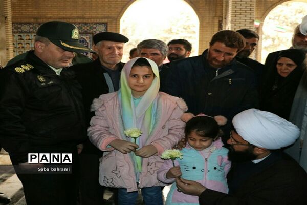 برگزاری مراسم عطرافشانی قبور شهدا در شهرقدس