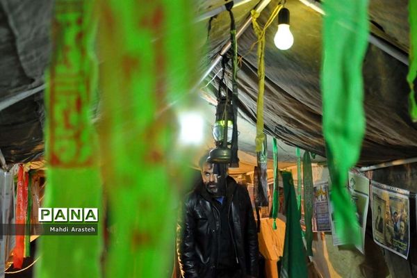 نمایشگاه شهدای جومیان درشهرستان خوسف