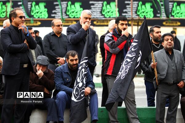 اجتماع بزرگ هیئت‌‌های عاشورای فاطمی در میدان هفت تیر