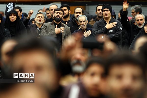 اجتماع بزرگ هیئت‌‌های عاشورای فاطمی در میدان هفت تیر