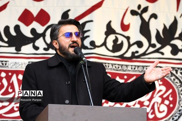 اجتماع بزرگ هیئت‌‌های عاشورای فاطمی در میدان هفت تیر