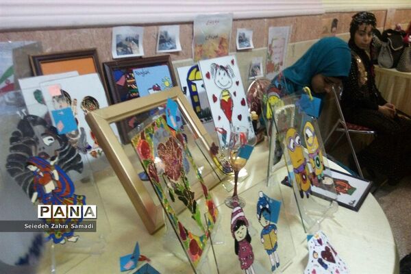بازارچه مدرسه فاطمیه شهرستان ملارد