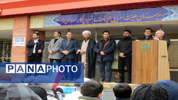 جشن انقلابی و جهاد تبیین در دبیرستان فرهنگ شهید پرکار مراغه