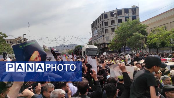  تشییع شهدای خدمت در مشهد مقدس