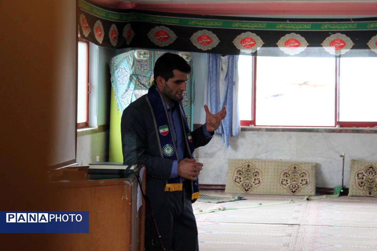 برگزاری جلسه آموزشی پیشتازان در بندپی شرقی