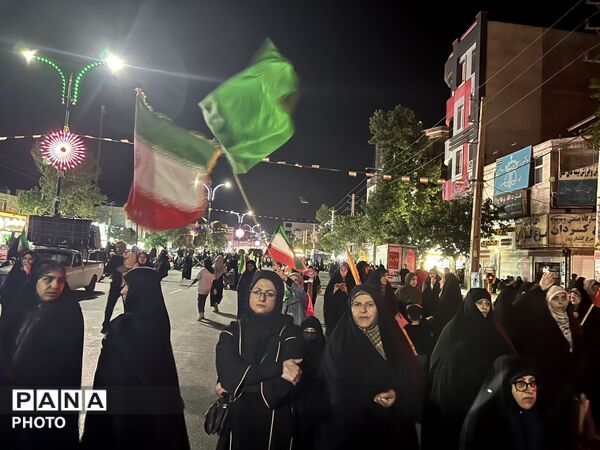 تجمع مردمی مردم هشتگرد در صدو پنجمین شب
