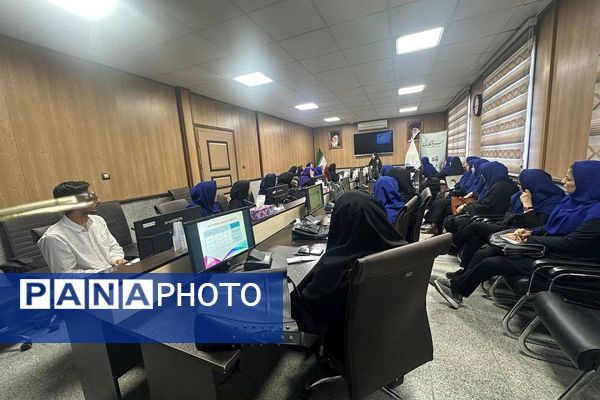 کارگاه توانمند‌سازی مراقبین سلامت در شبکه بهداشت شهرستان قدس