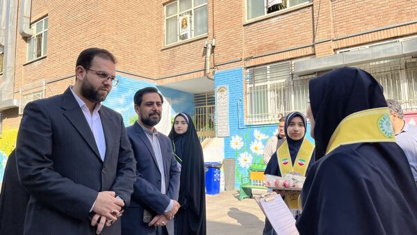 ابتکار عمل دانش‌آموزان در پویش وطن یار 