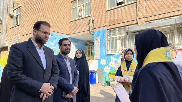 ابتکار عمل دانش‌آموزان در پویش وطن یار 