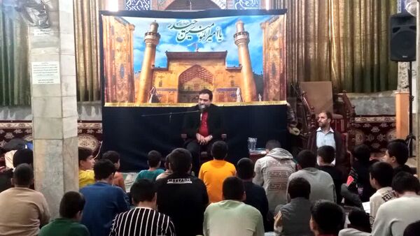 اعتکاف دانش‌آموزان دبیرستان شهید بابایی منطقه ۱۵ 