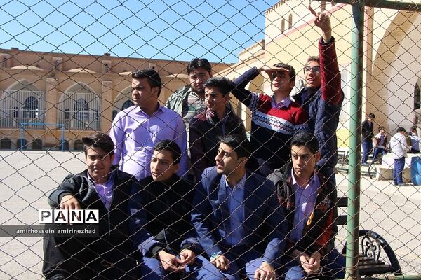 افتتاحیه مسابقات فوتبال دبیرستان ایرانشهر