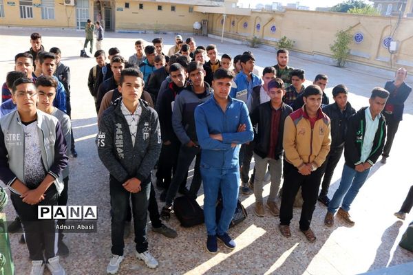 آیین بدرقه کاروان راهیان نور در گله‌دار