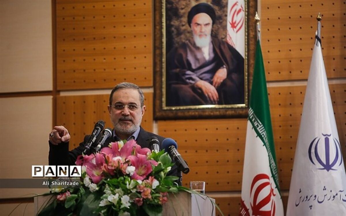 بطحایی: بخش عمده‌ای از سیاست‌گذاران برداشت غلطی از اقتصاد آموزش و پرورش دارند