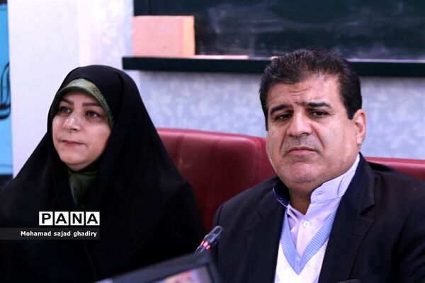 دومین نشست قطبی نهمین دوره مجلس دانش‌آموزی