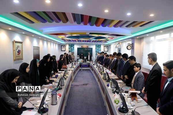 دومین نشست قطبی نهمین دوره مجلس دانش‌آموزی