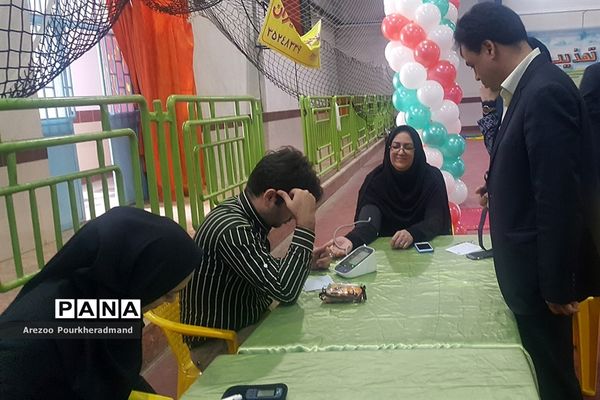 اختتامیه پنجمین دوره المپیاد ورزشی درون مدرسه‌ای به میزبانی دبیرستان دکتر شاهی ناحیه یک یزد