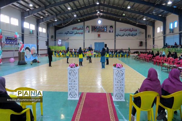 اختتامیه پنجمین دوره المپیاد ورزشی درون مدرسه‌ای به میزبانی دبیرستان دکتر شاهی ناحیه یک یزد