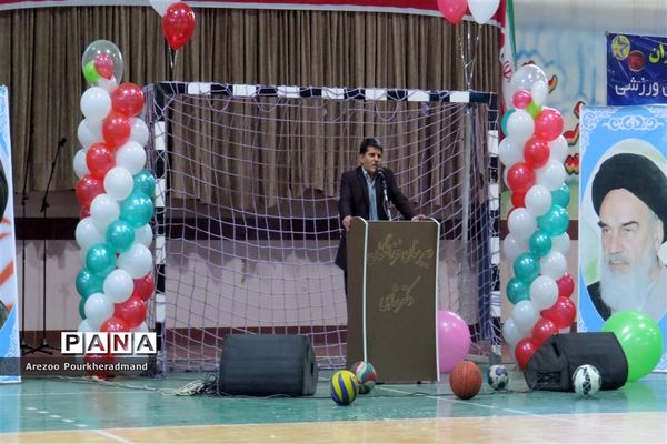 اختتامیه پنجمین دوره المپیاد ورزشی درون مدرسه‌ای به میزبانی دبیرستان دکتر شاهی ناحیه یک یزد