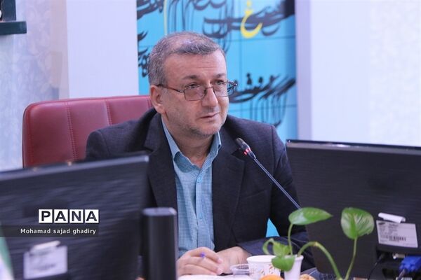 دومین نشست قطبی نهمین دوره مجلس دانش‌آموزی-2
