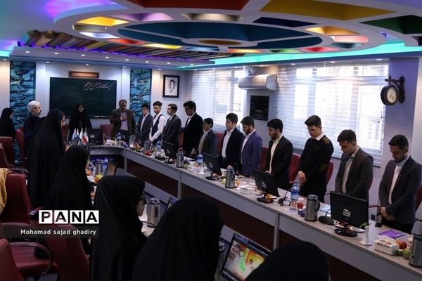 دومین نشست قطبی نهمین دوره مجلس دانش‌آموزی-2