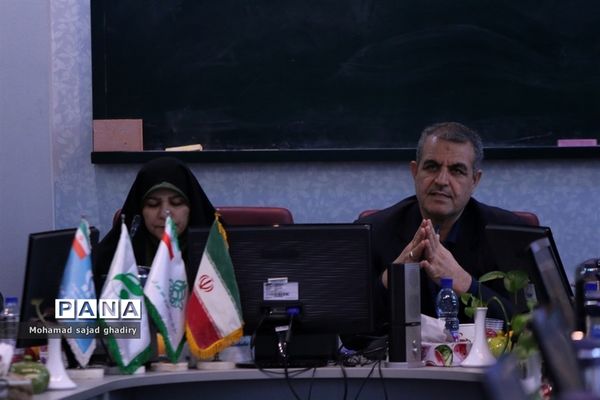 دومین نشست قطبی نهمین دوره مجلس دانش‌آموزی-2