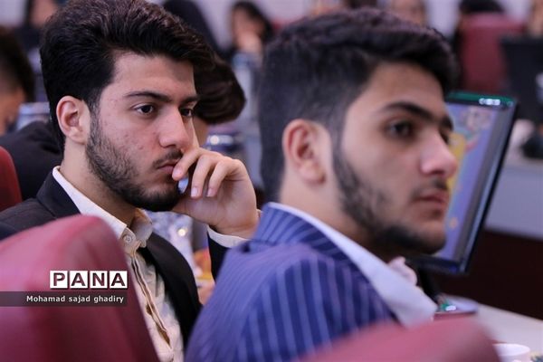 دومین نشست قطبی نهمین دوره مجلس دانش‌آموزی-2