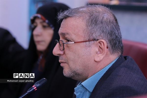 دومین نشست قطبی نهمین دوره مجلس دانش‌آموزی-2