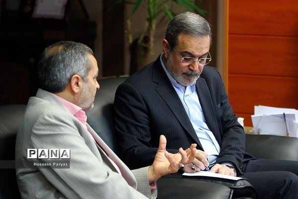 دیدار رامبد جوان با وزیر آموزش و پرورش