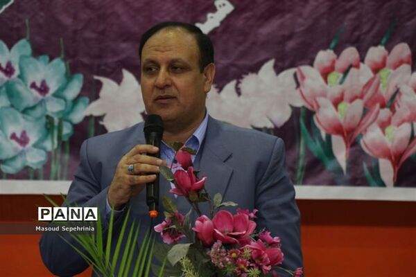 همایش بزرگ یاوران انقلاب پیشتاز در دبستان منیر باسمنج