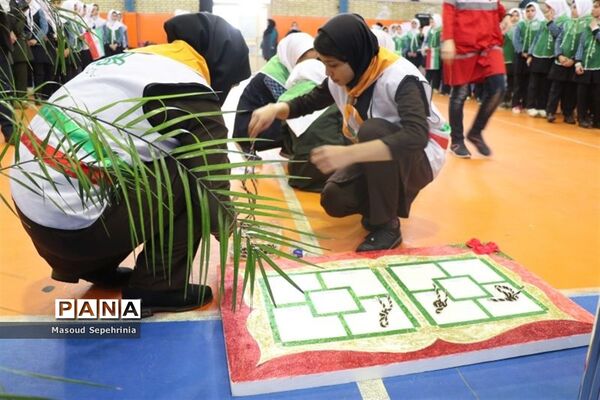 همایش بزرگ یاوران انقلاب پیشتاز در دبستان منیر باسمنج